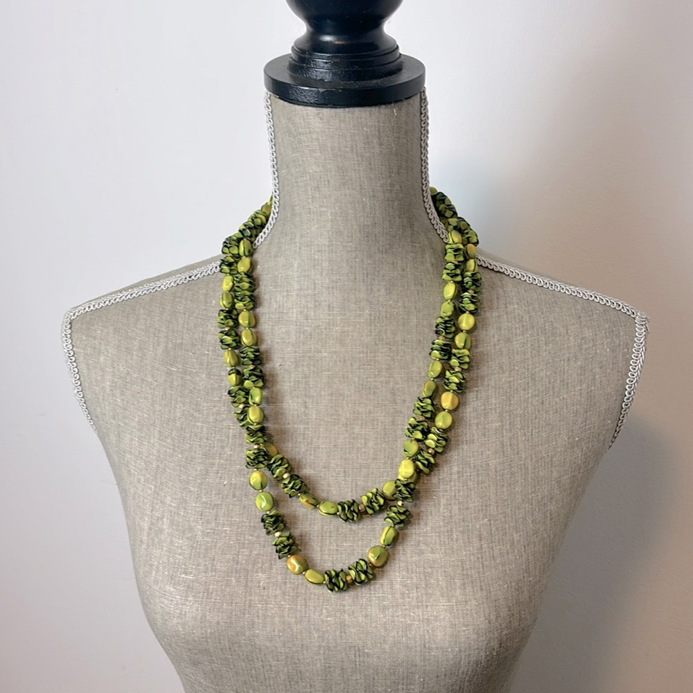Genuine stone necklace